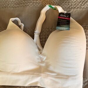 Bali Comfort Seamless Cream Bra